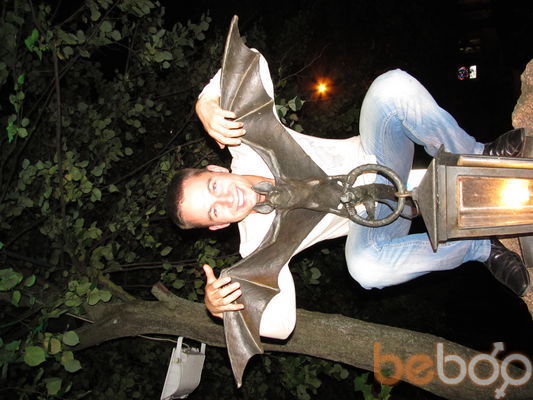  ,   Alex, 36 ,   