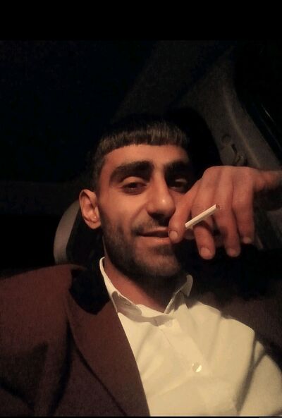  ,   Alik, 32 ,   ,   
