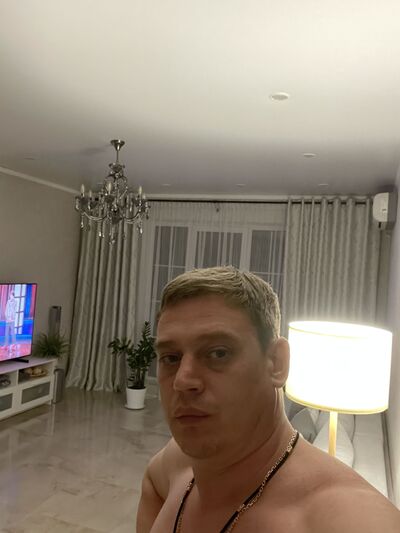  ,   Sergei, 40 ,   ,   