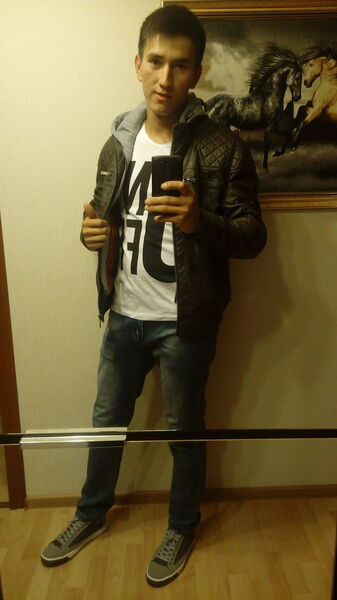  ,   Umar, 33 ,     , c 