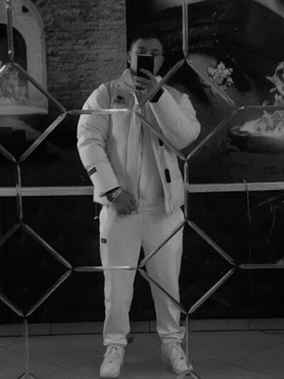  ,   Yaroslav, 21 ,   ,   , 
