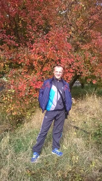  ,   Rostik, 37 ,   
