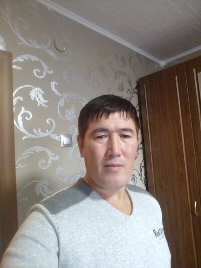  ,   Ali, 45 ,   ,   