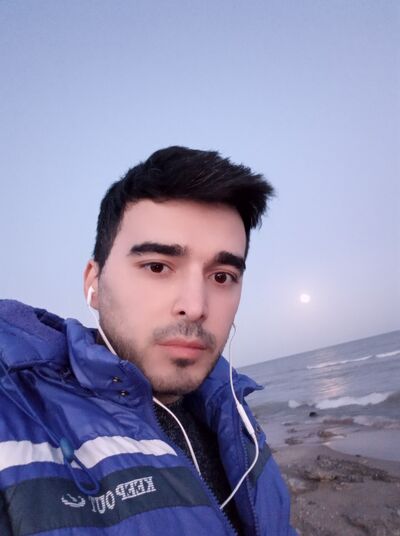  ,   Hikmet, 32 ,   ,   , c 