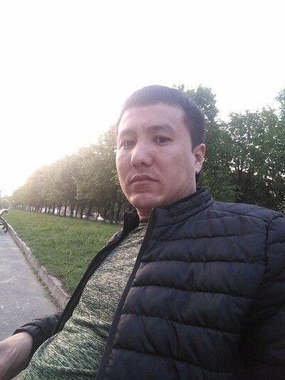  ,   Ali, 33 ,   ,   , c 