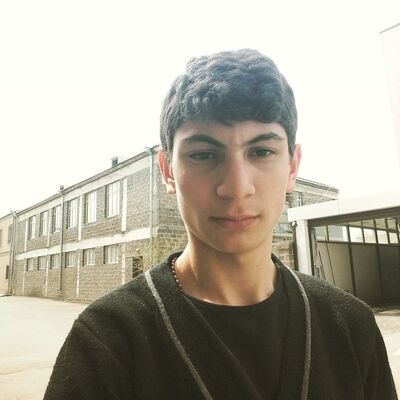  ,   Emil, 29 ,   