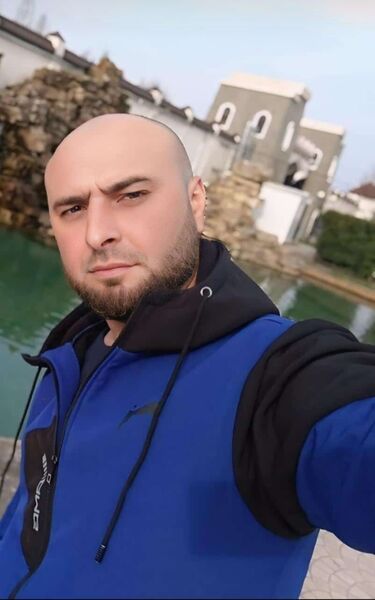  ,   Rustam, 37 ,  