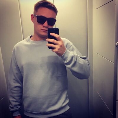 ,   Artem, 30 ,   ,   , c , 