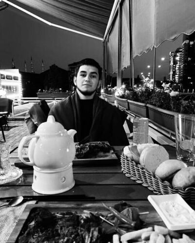  ,   Loco, 26 ,   ,   