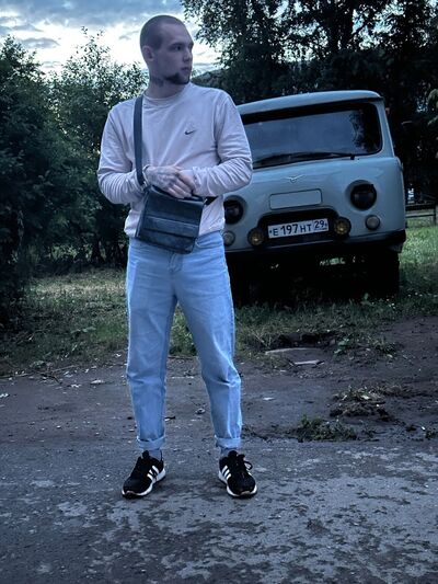  ,   Kirill, 22 ,   ,   , c , 