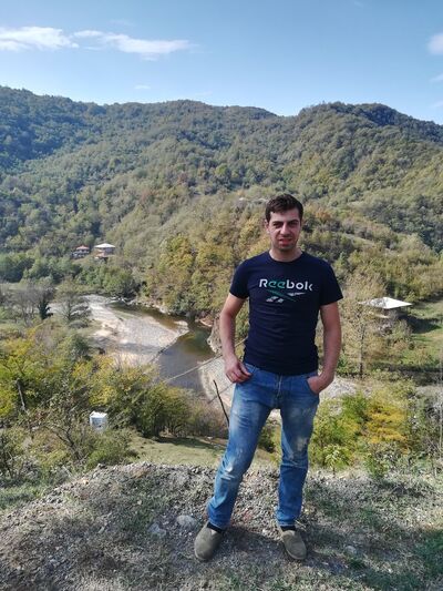  ,   Armen, 38 ,   ,   , c 