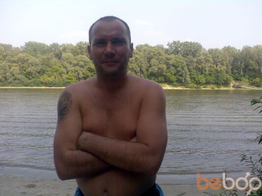  ,   Yuriy, 52 ,  