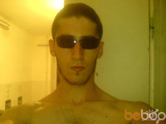  ,   Macho, 36 ,   ,   , c 