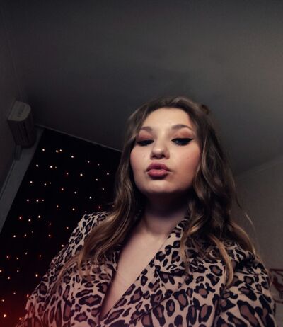  ,   Alina, 24 ,  