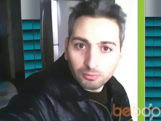  ,   Hovik, 38 ,   