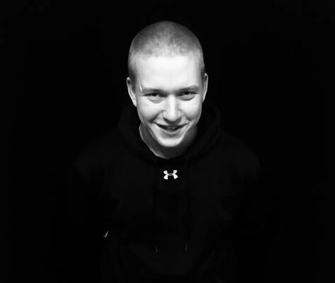  ,   Alexander, 27 ,   ,   , c 