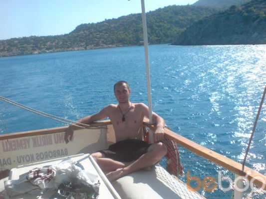  ,   Gio, 37 ,   