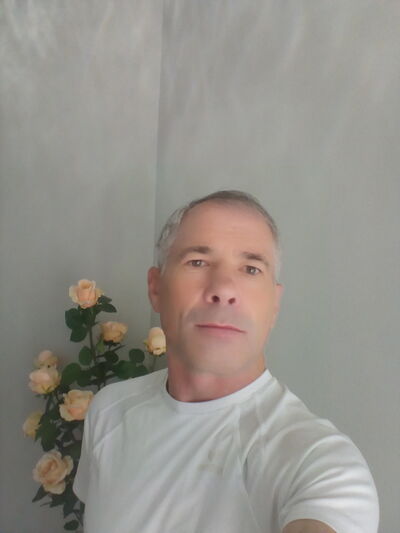  ,   Vasile, 52 ,   c 