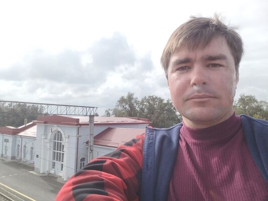  ,   Nikolay, 32 ,   ,   