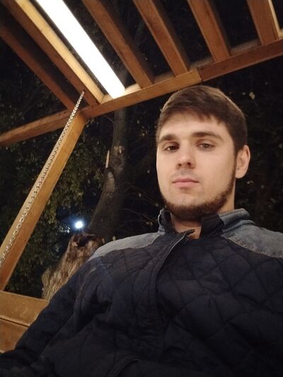  ,   Maxim, 27 ,   ,   