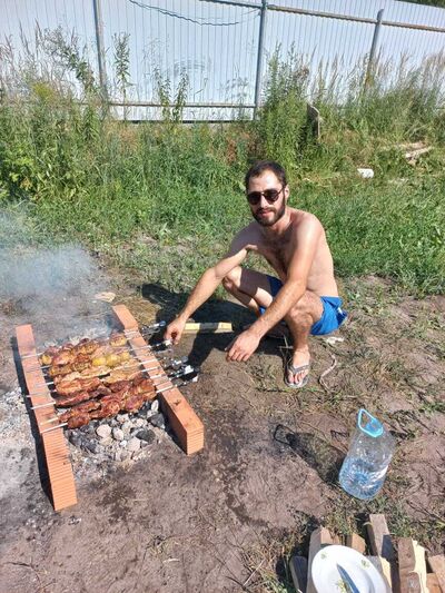  ,   Armen, 29 ,   ,   