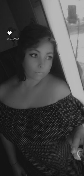   ,   Nadia, 39 ,   ,   