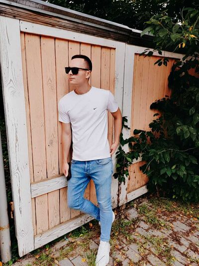  ,   Sergei, 31 ,   ,   