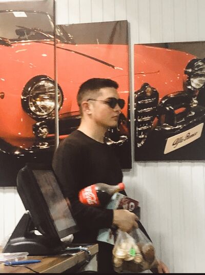  --,   Maksim, 26 ,   ,   