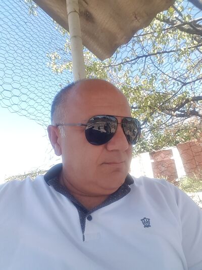  ,   Aro, 52 ,   ,   , c , 