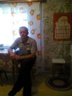  ,   Viktor, 47 ,   
