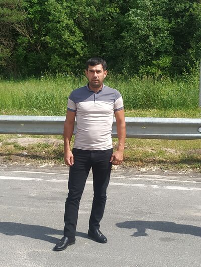  ,   Alik, 39 ,   ,   