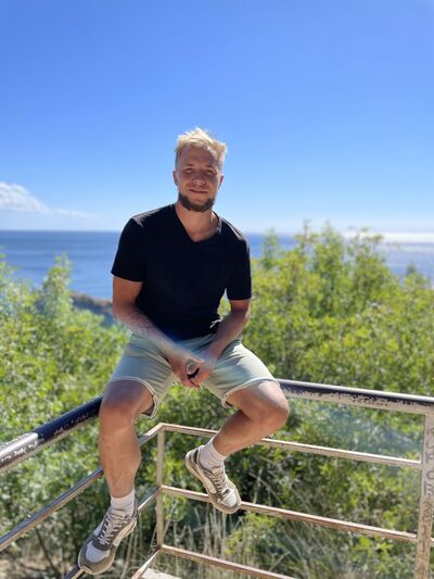  ,   , 28 ,   