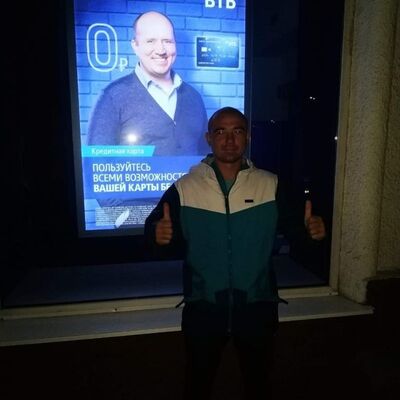  ,   Vova, 32 ,   ,   