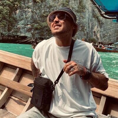  ,   Ilya, 26 ,   ,   , c , 