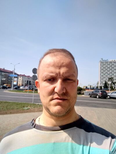  ,   Andrei, 44 ,  