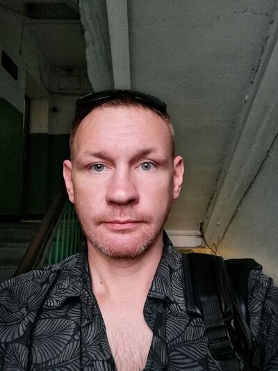  ,   Ѹ, 44 ,   ,   