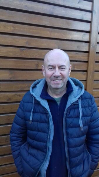  ,   Sandro, 62 ,     , c 