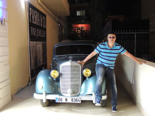  ,   Andrii, 49 ,     , c 