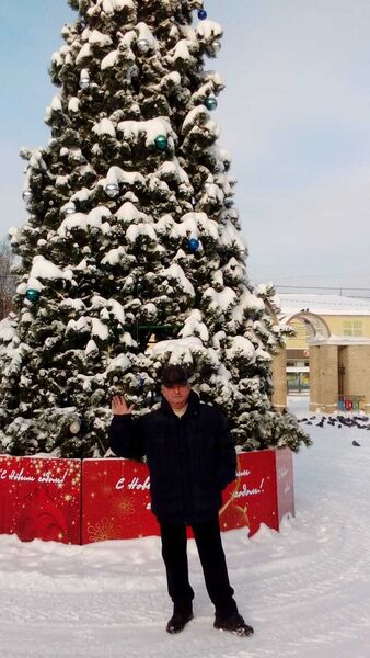  ,   Boris, 58 ,     