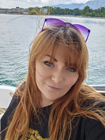  Geneve,   Juliya, 39 ,   ,   , c 