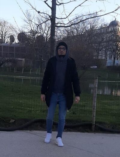  ,   Vitali, 35 ,   ,   