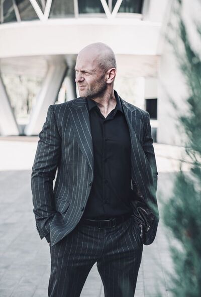  ,   Max, 44 ,   ,   