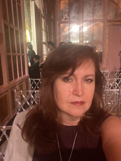  -,   Lara, 56 ,   ,   