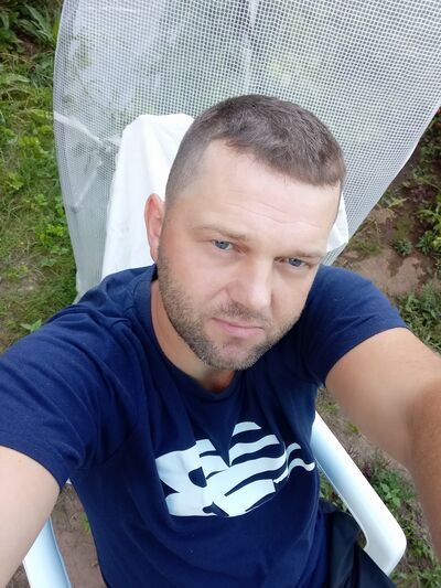  Gisors,   , 45 ,   ,   