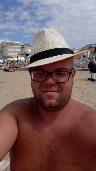  ,   Valeriu, 41 ,   ,   