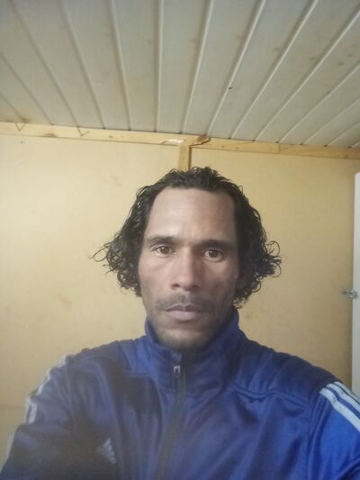  ,   Onide, 39 ,   ,   