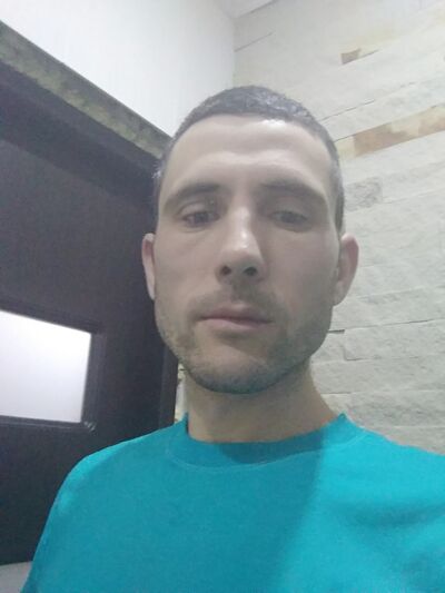  ,   Mihai, 38 ,     , c 