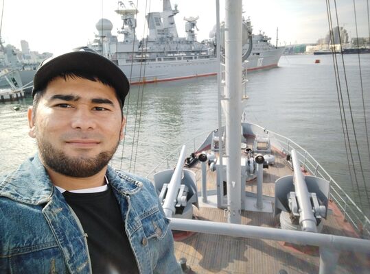  ,   Ali, 25 ,   ,   