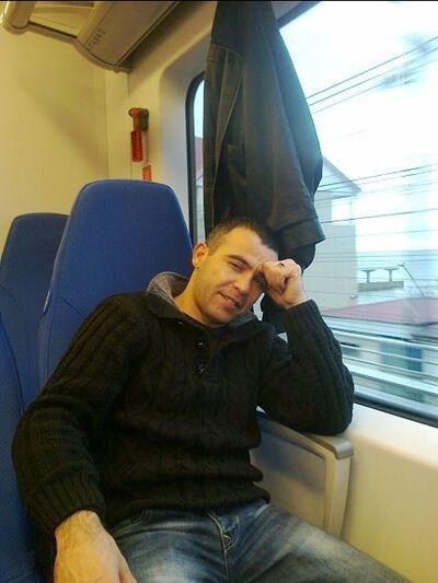  ,   Kamil, 40 ,   ,   