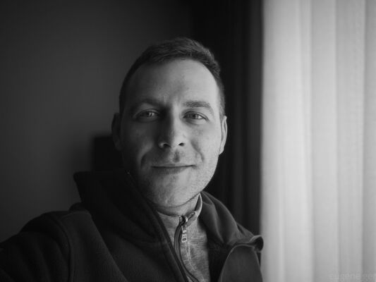  ,   Eugene Ger, 34 ,   ,   , c , 
